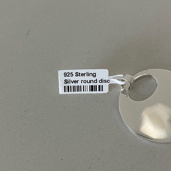 Sterling silver 925 disc pendant New with tag. - Picture 7 of 7